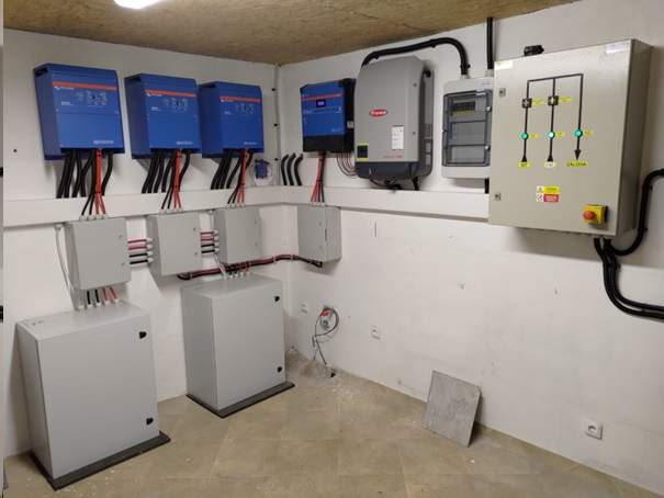 Technická místnost – Victron systém